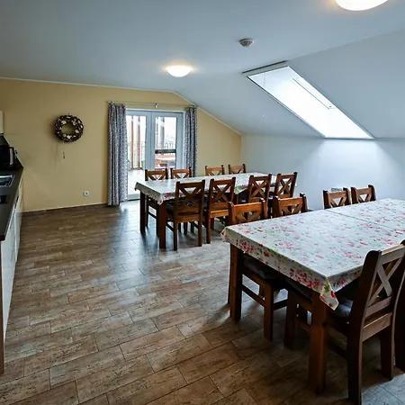 فندق Rodinne Vinarstvi Spevak 3*